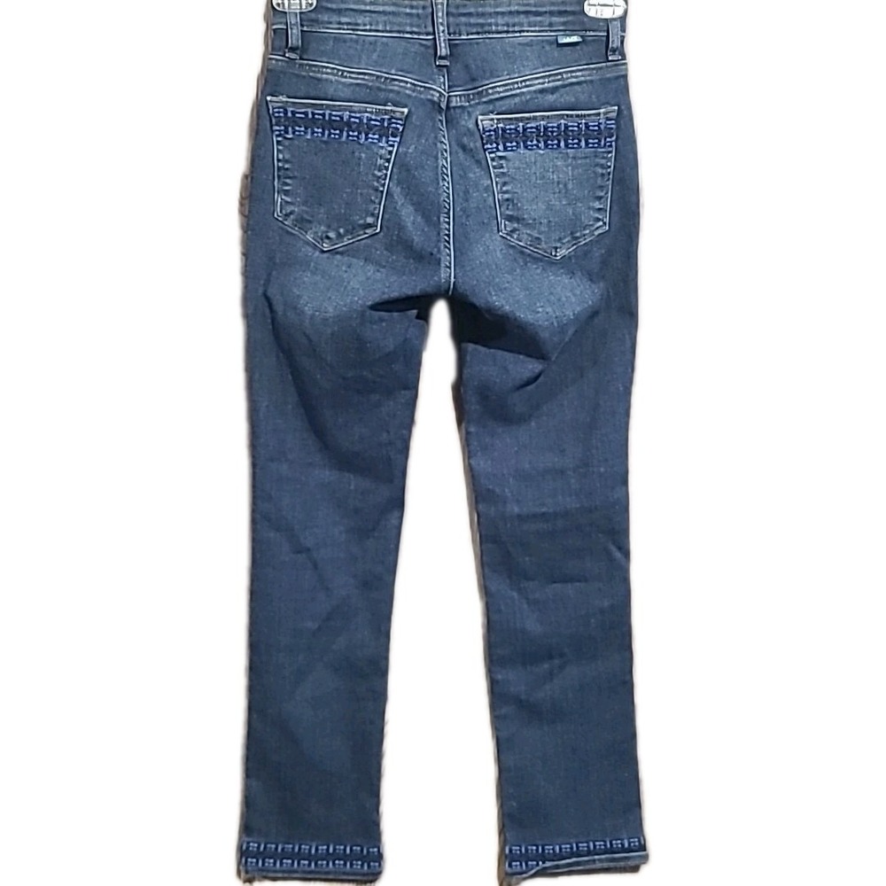 JAG Ruby Straight Embroidered Jeans Size 4 x 28.5 Tummy Control Elastic Waist